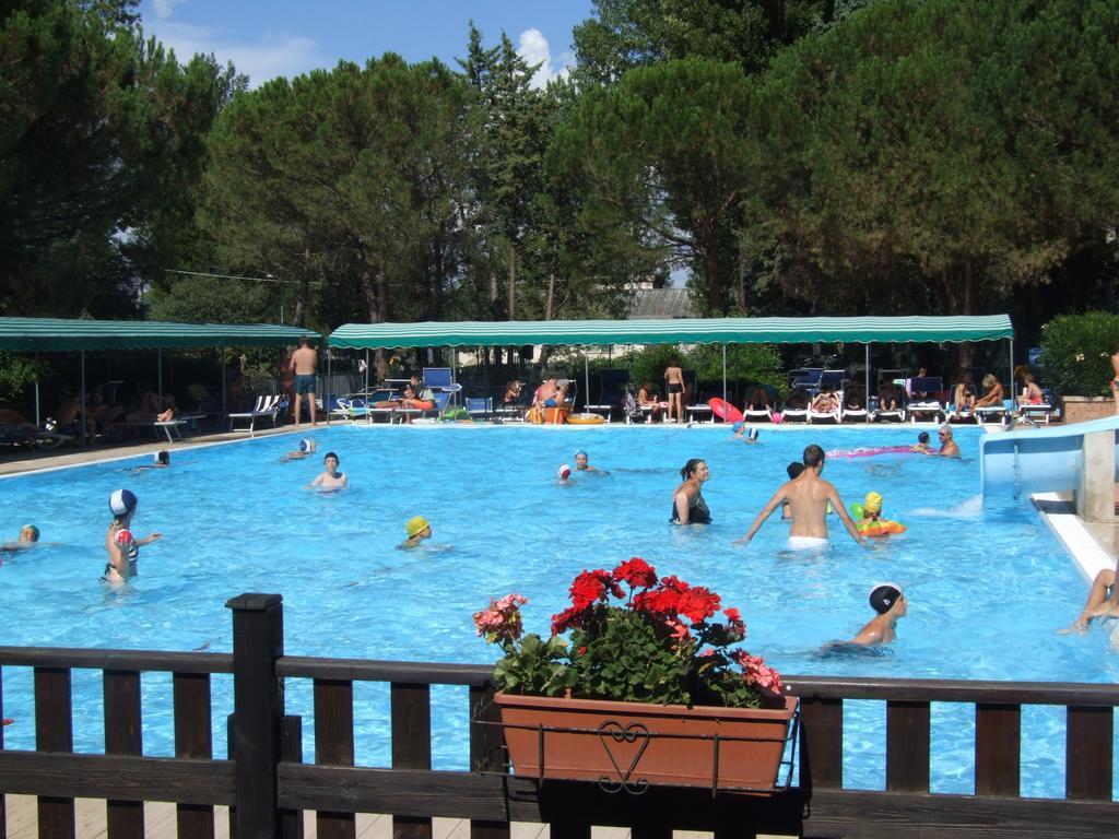 Camping Villaggio Italgest SantʼArcangelo Kültér fotó