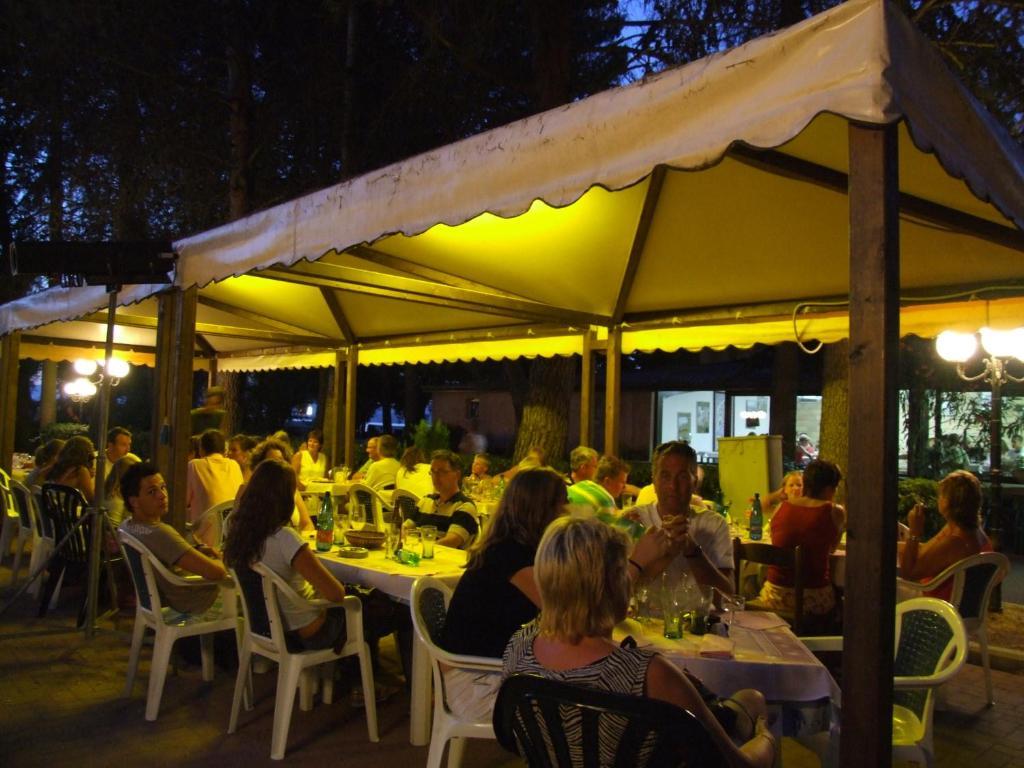 Camping Villaggio Italgest SantʼArcangelo Kültér fotó